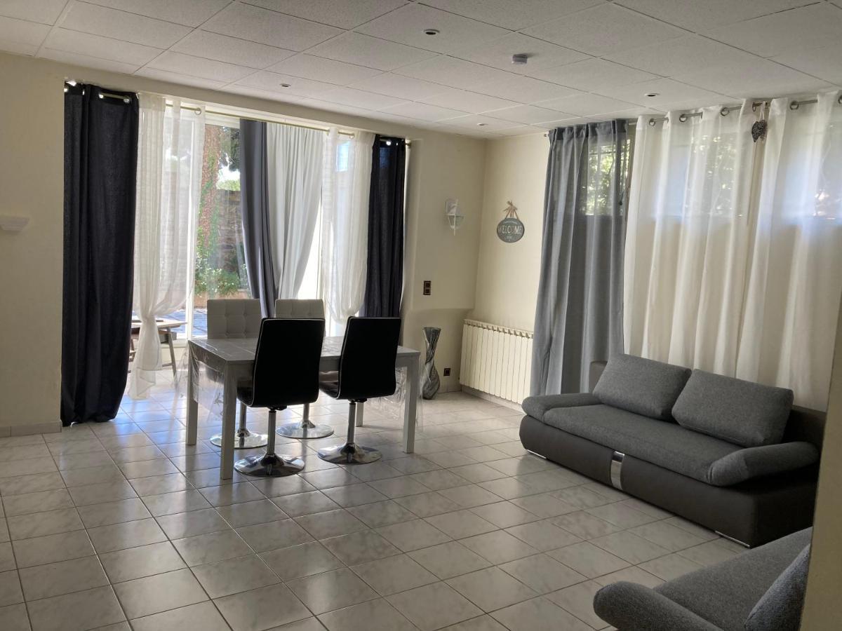 Gite Comme A La Maison Hyeres Bagian luar foto